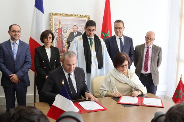 بحضور وزير الثقافة المغربي.. اتفاقية جديدة لتعزيز ممارسة البريكين بين المغرب وفرنسا